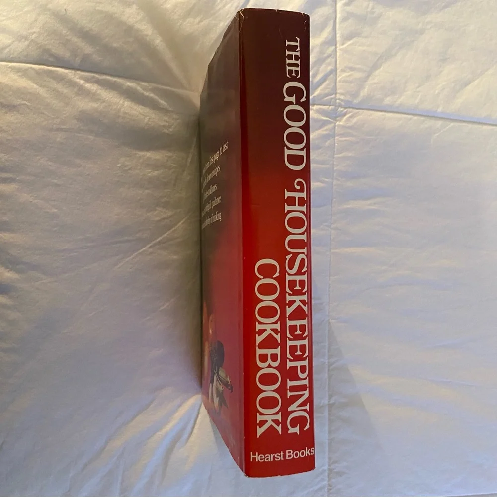 Vintage Good Housekeeping Cookbook